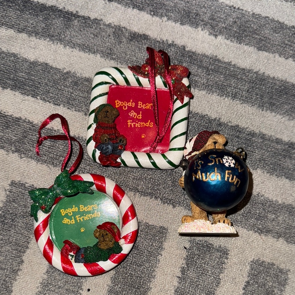 Boyd’s Bears Holiday Ornaments x3, New in box